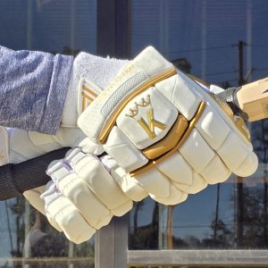 Kings Cricket Limited Edition Split Finger (White)